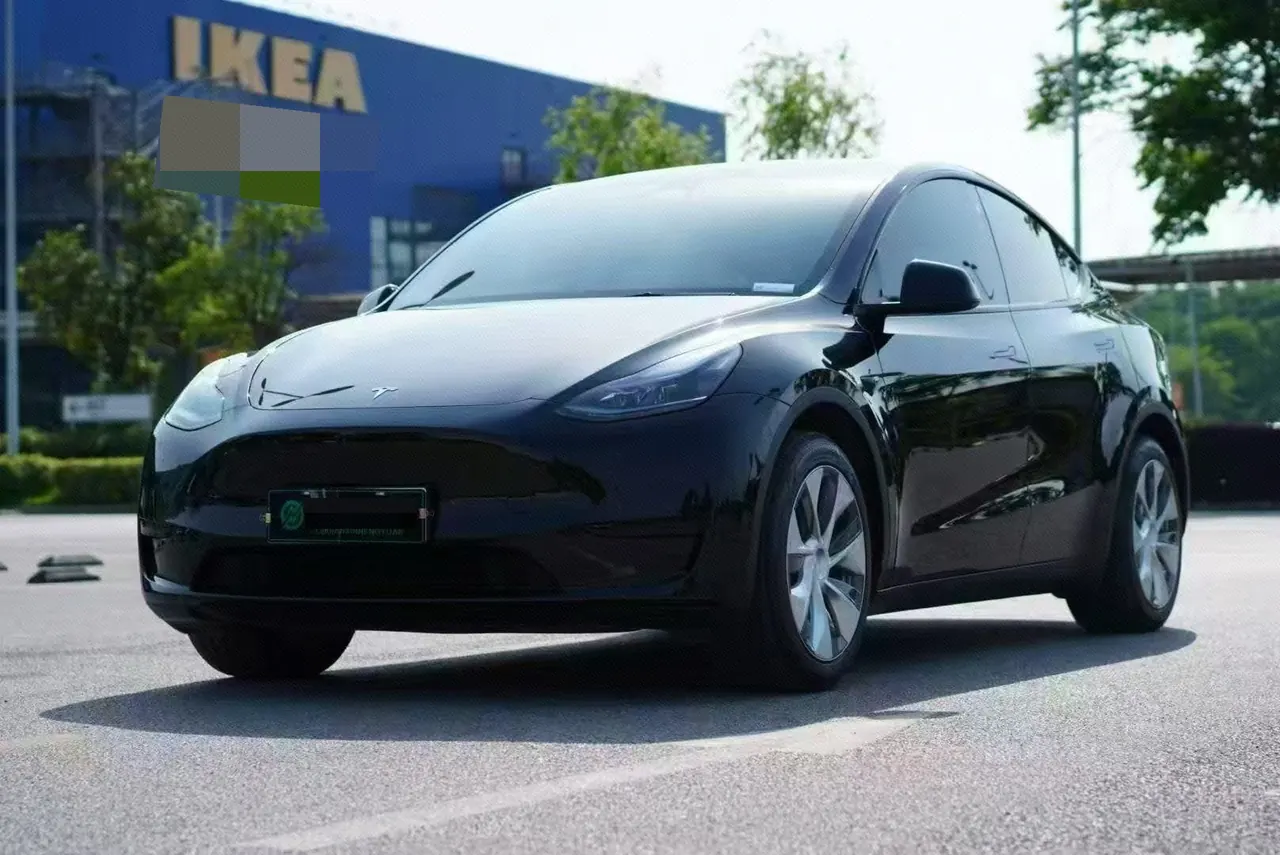 Open image lightbox: Tesla 2022 Model Y rear-wheel drive version (facelift) automatic gear