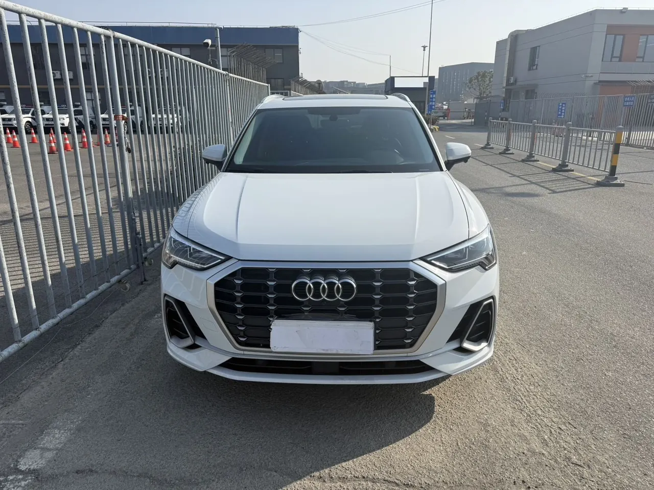 Audi 2022 Q3 2.0TFSI 40TFSI Fashion Dynamic Automatic 2