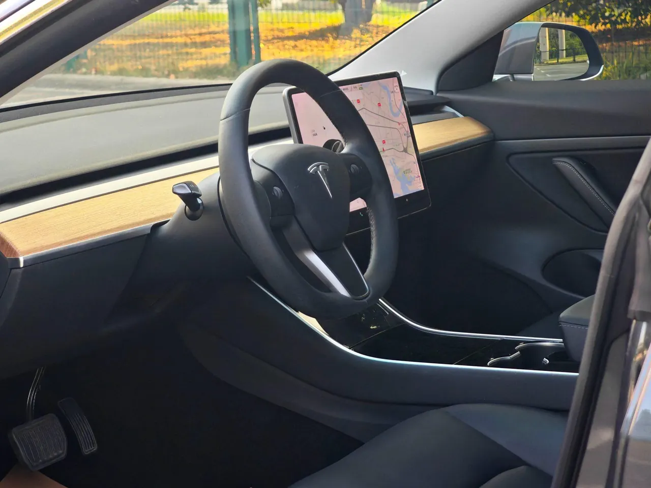 Tesla 2020 Model 3 Standard Endurance Rear Drive Upgraded Automatic Gear 3