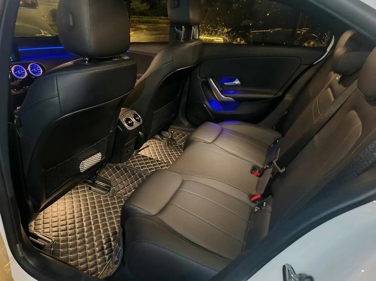 Mercedes Benz Class A 2022 A 200 L 1.3T Dynamic Automatic 7