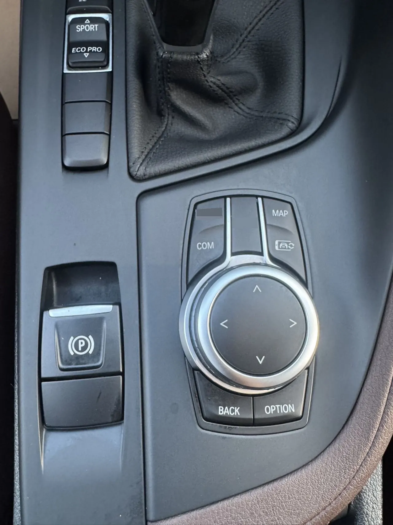BMW 2022 X1 sDrive20Li 1.5T fashion automatic gear 11