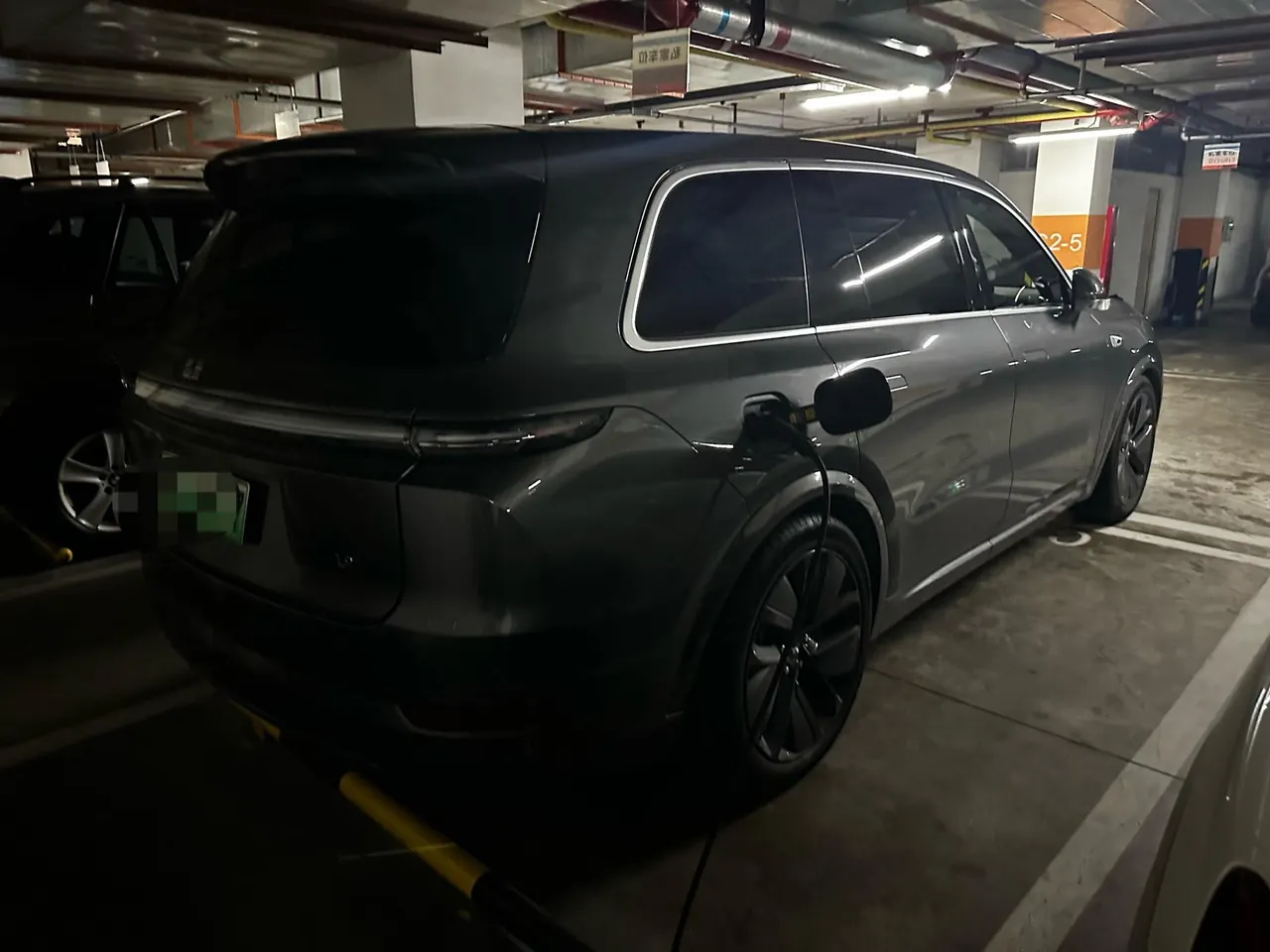 Li 2022 L9 1.5T Max Edition Automatic Gear 2