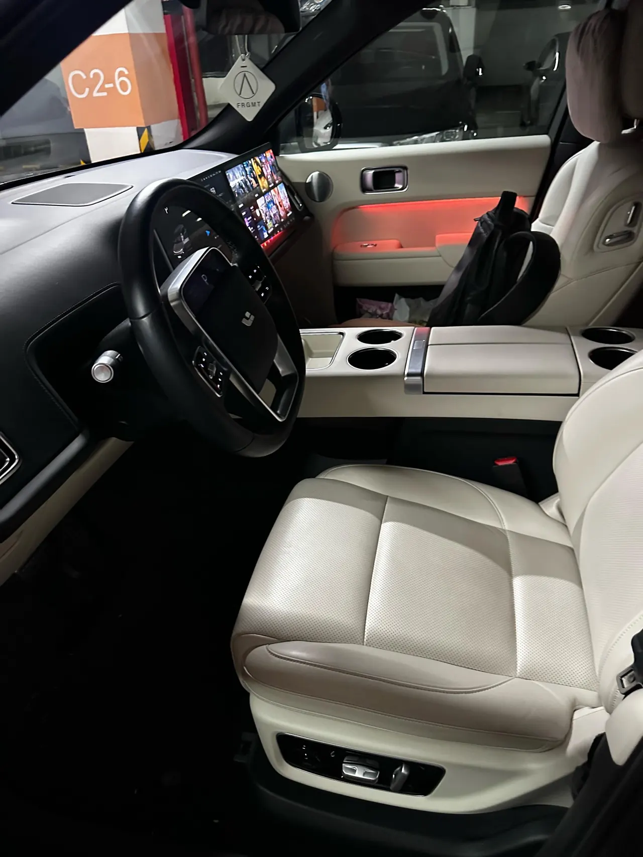 Li 2022 L9 1.5T Max Edition Automatic Gear 3