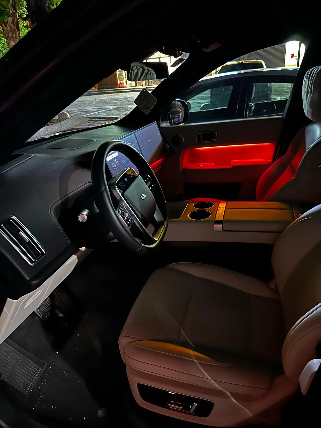 Li 2022 L9 1.5T Max Edition Automatic Gear 4