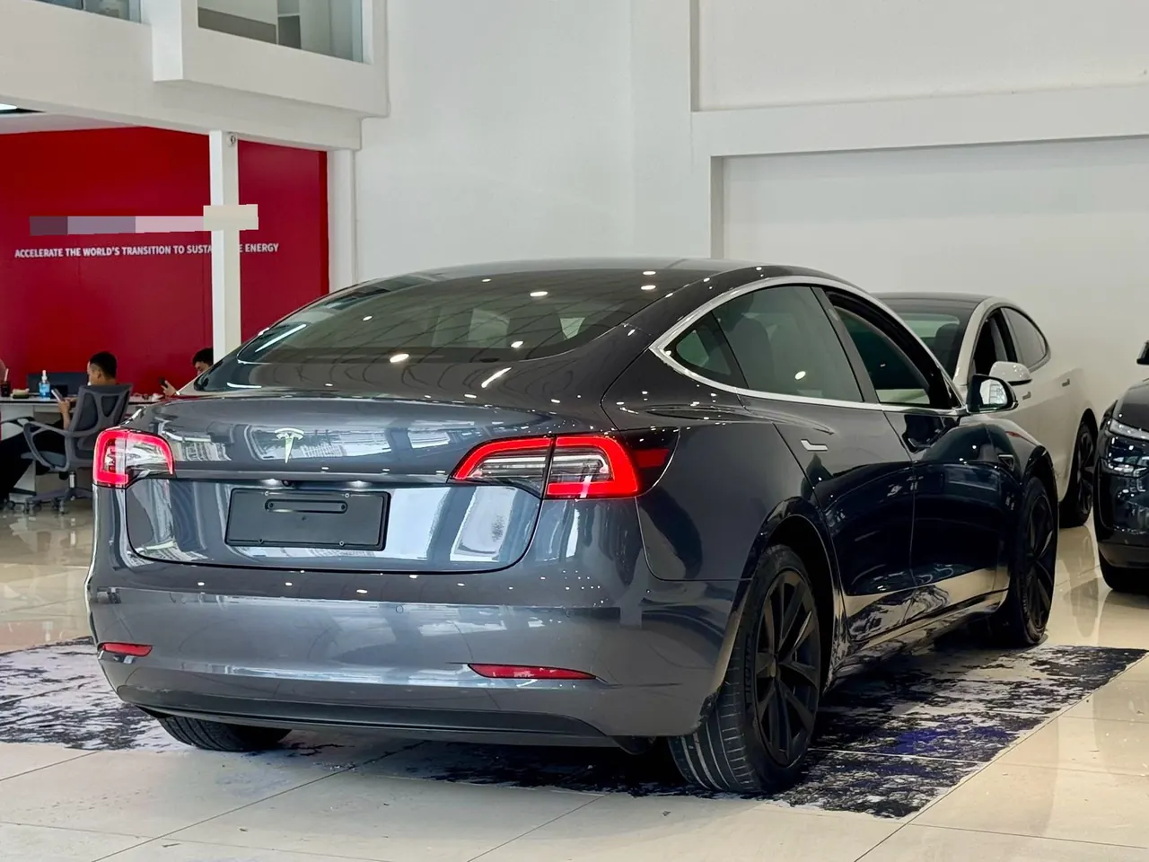 Tesla 2020 Model 3 long endurance rear wheel drive version (modified) automatic gear 14