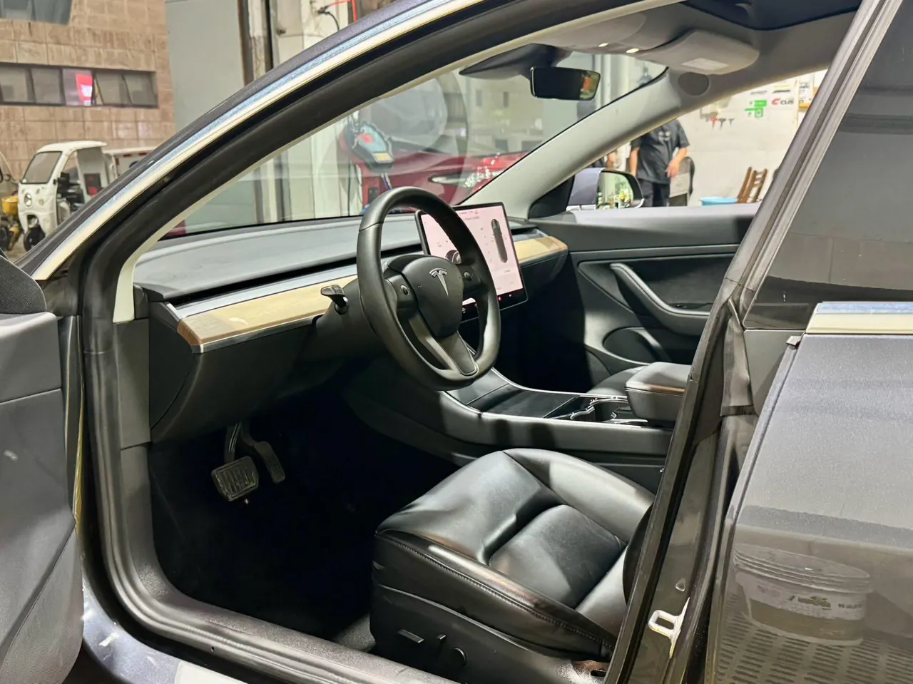 Tesla 2020 Model 3 long endurance rear wheel drive version (modified) automatic gear 4
