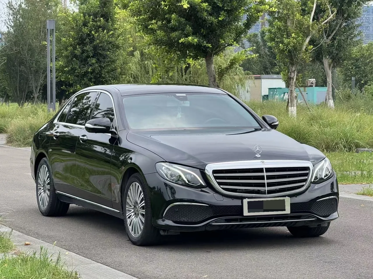 Mercedes Benz E-Class 2020 E 300 L 2.0T Fashion Automatic Gear 3