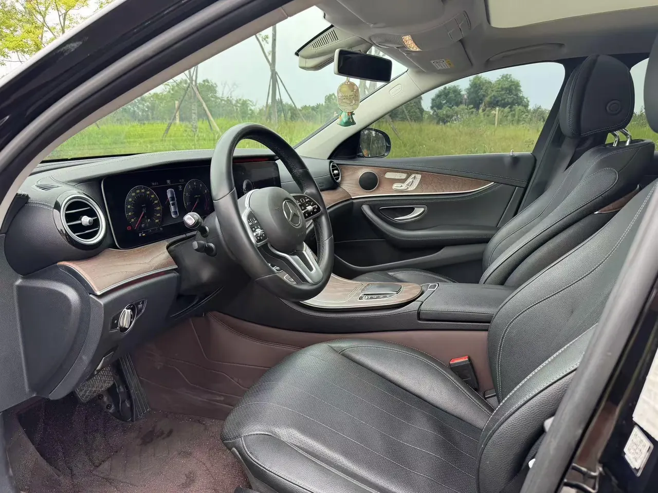 Mercedes Benz E-Class 2020 E 300 L 2.0T Fashion Automatic Gear 4