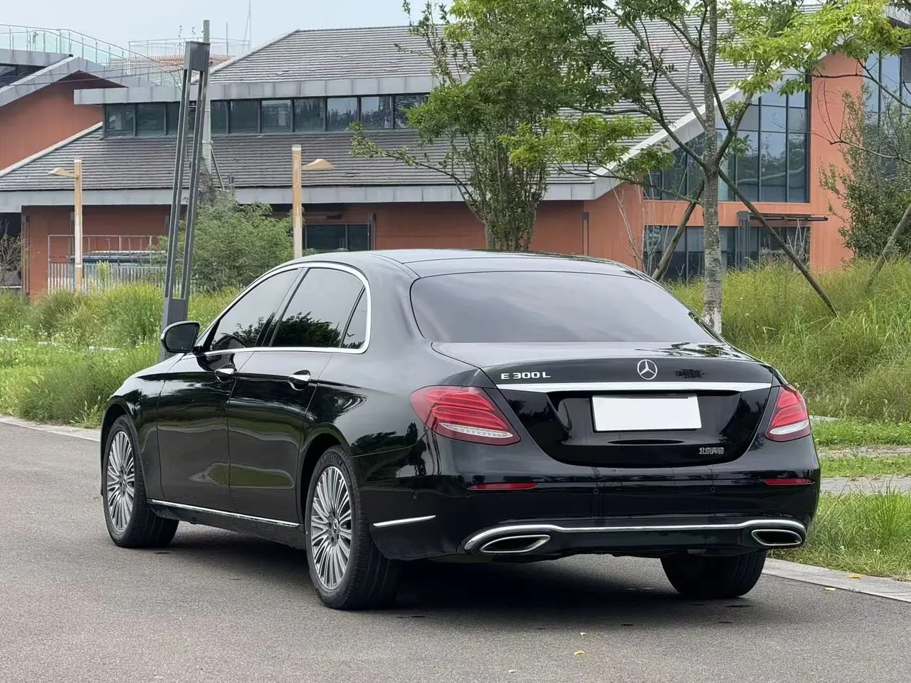 Mercedes Benz E-Class 2020 E 300 L 2.0T Fashion Automatic Gear 7