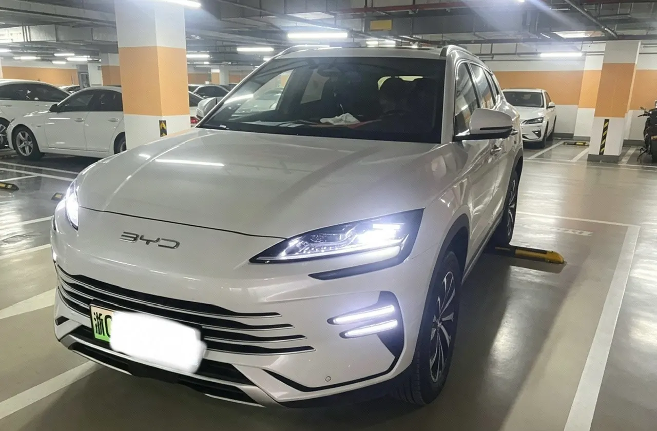 Open image lightbox: BYD Song PLUS New Energy 2023 Song PLUS DM-i 1.5 Stepless Champion Edition 110KM Flagship PLUS Automatic Gear