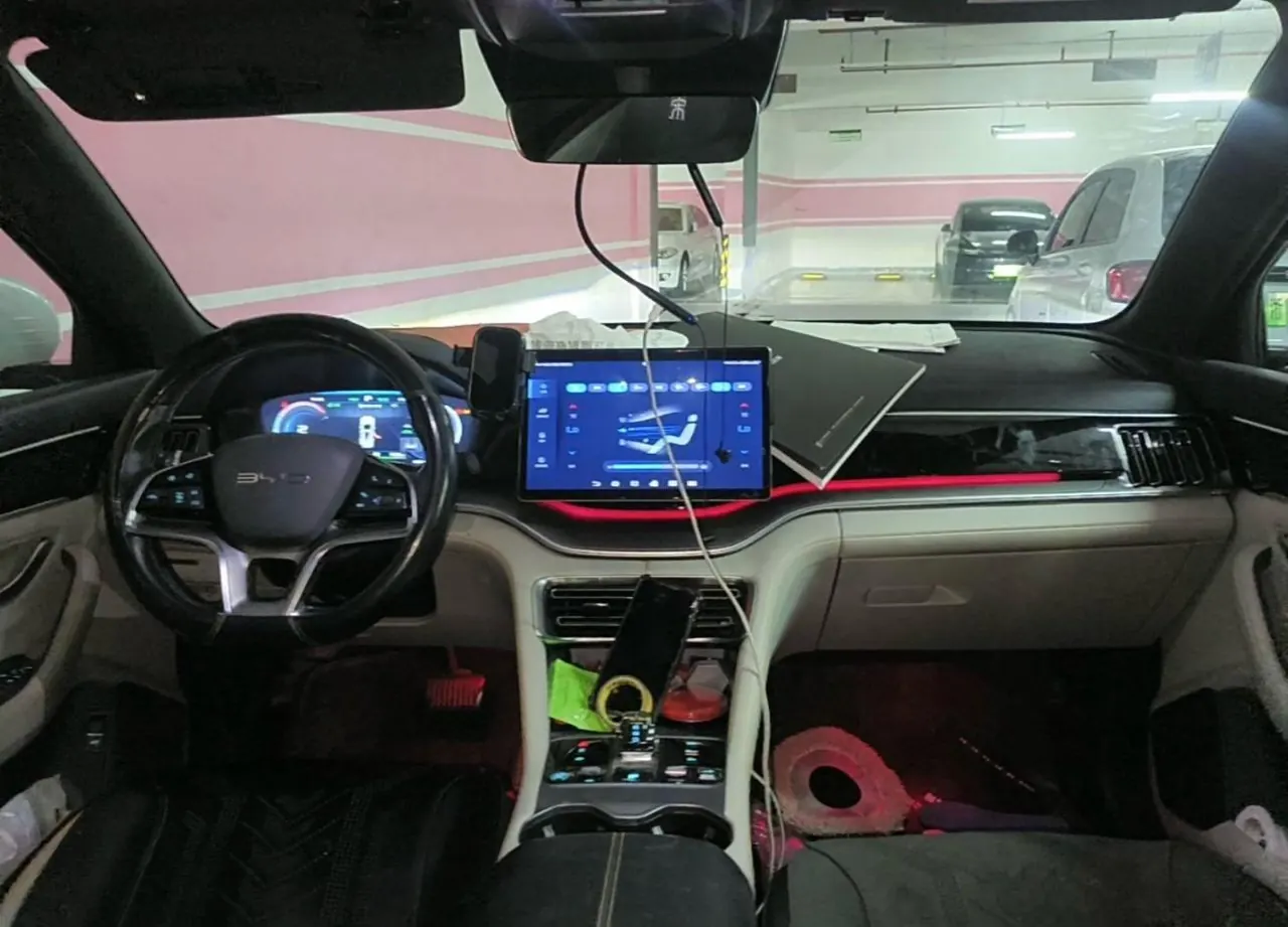 BYD Song PLUS New Energy 2023 Song PLUS DM-i 1.5 Stepless Champion Edition 110KM Flagship PLUS Automatic Gear 7