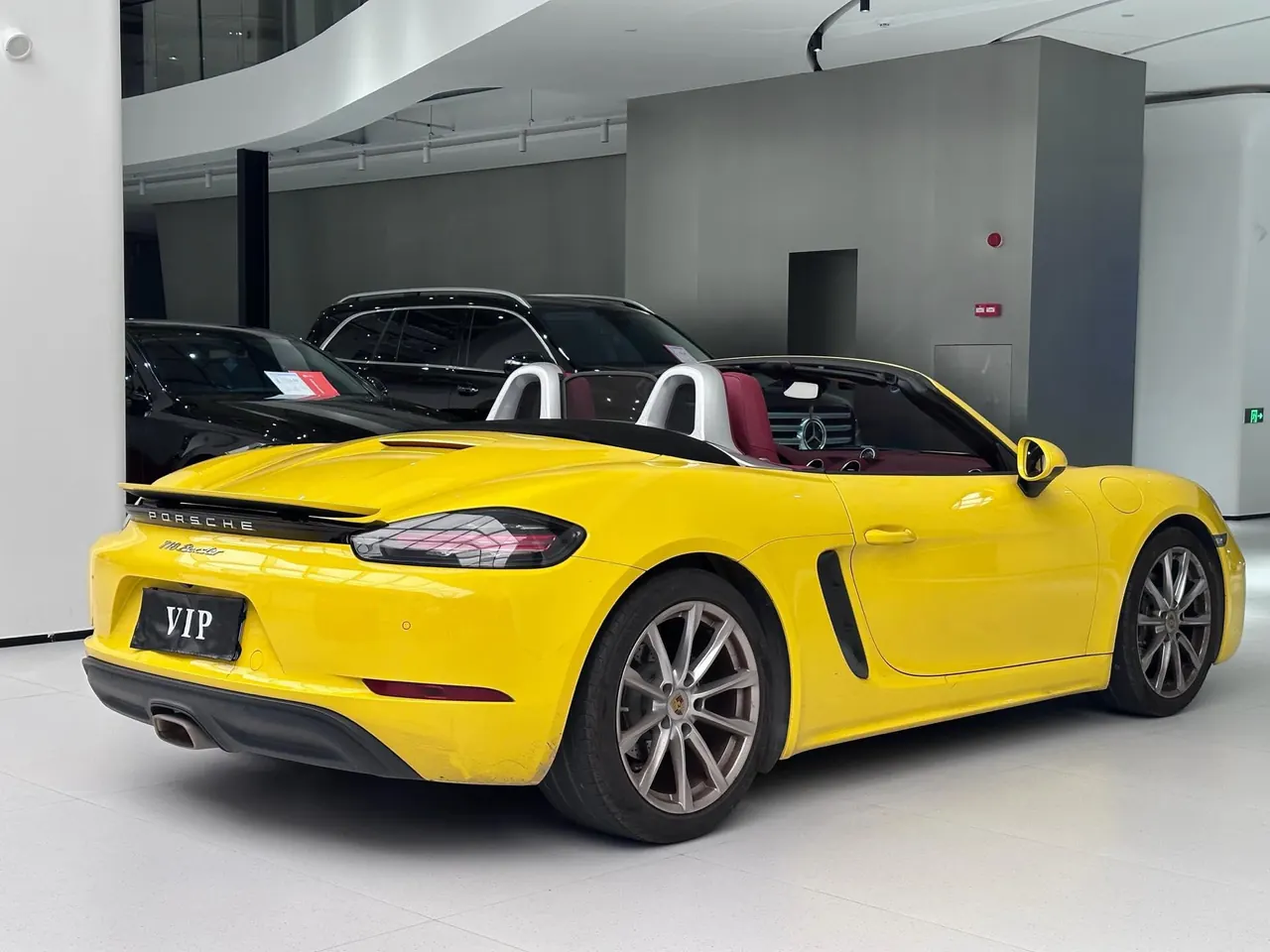 Porsche 718 (Imported) 2022 718 Boxer 2.0T Automatic 7