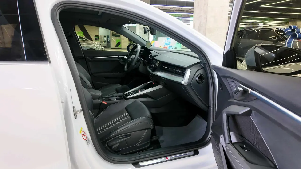 Audi 2021 A3 Limousine 1.4TFSI 35TFSI Fashion Sports Automatic 2