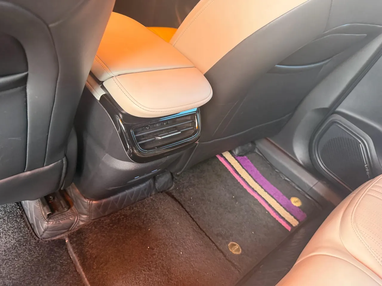 Geely Galaxy 2023 L7 1.5T 115km Starship Automatic Gear 8