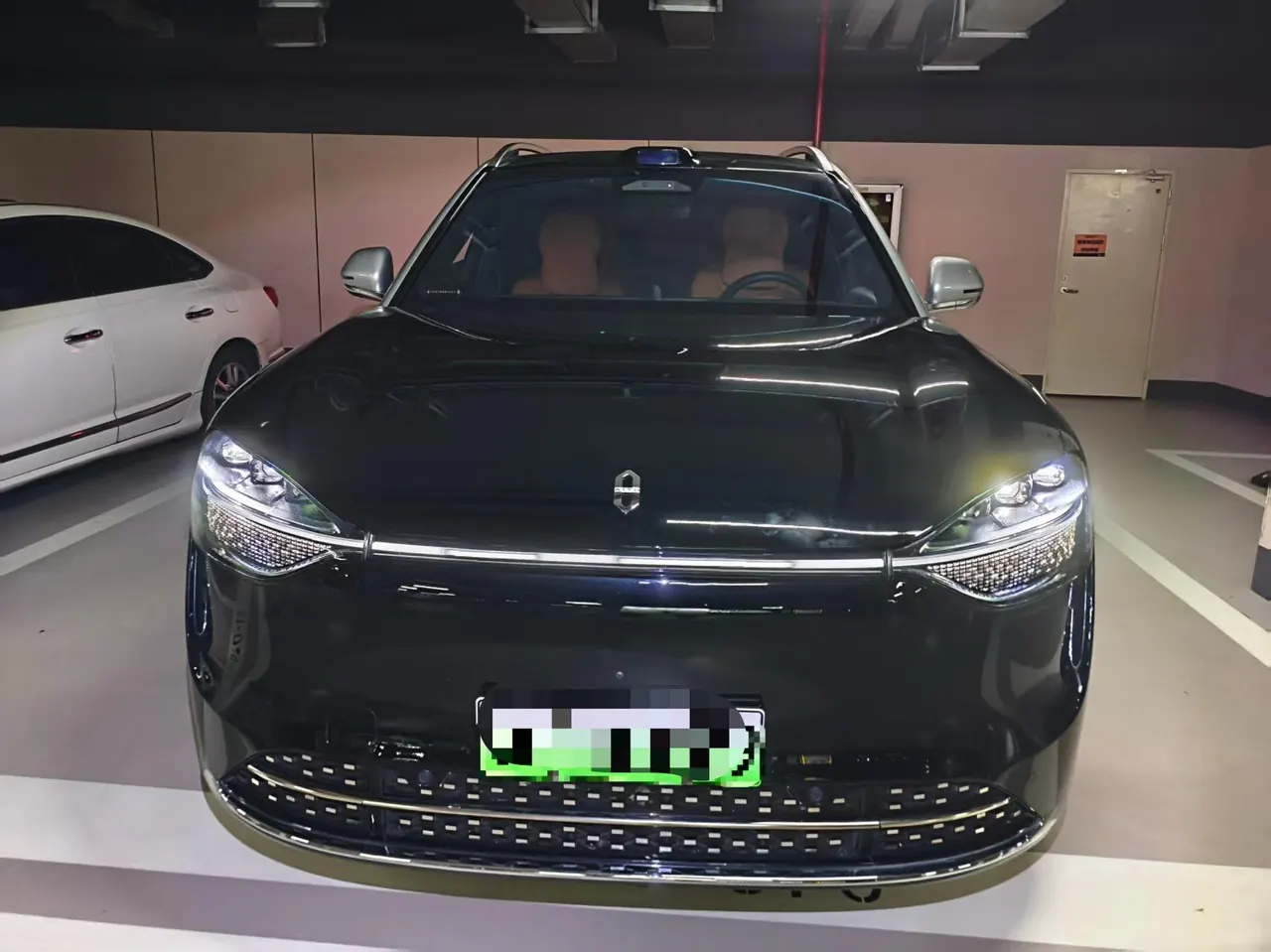 AITO 2024 AITO M9 extended range Ultra 42kWh automatic gear 2