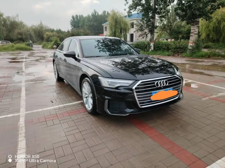 Audi 2022 A6L 2.0TFSI 45TFSI Quattro Selected Dynamic Automatic 2