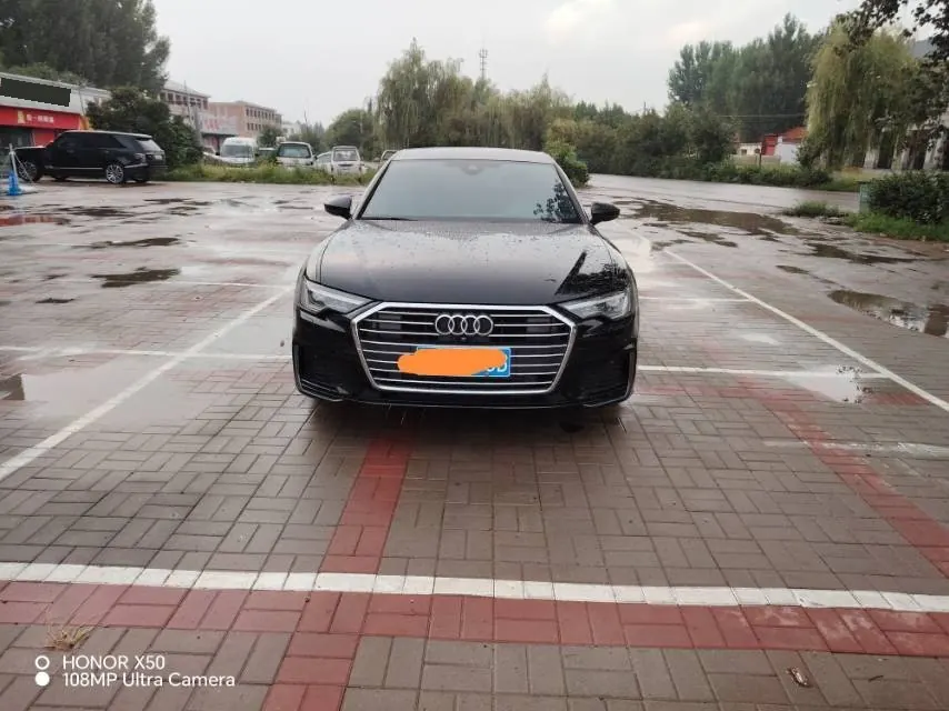 Audi 2022 A6L 2.0TFSI 45TFSI Quattro Selected Dynamic Automatic 4