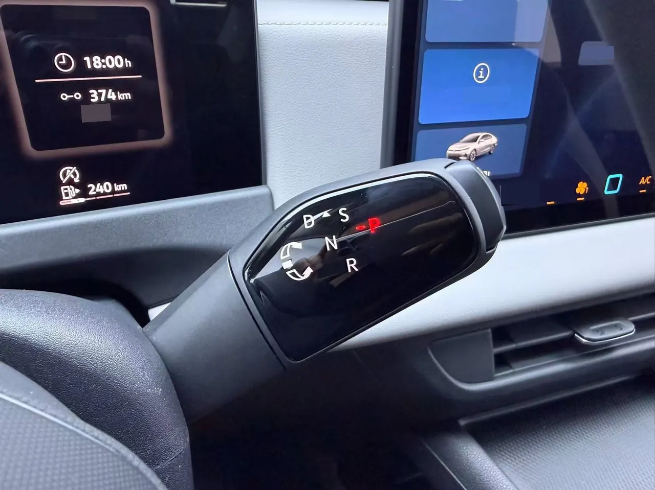 Volkswagen 2026 Sagittarius S 1.5 Elite Edition Automatic Gear 7