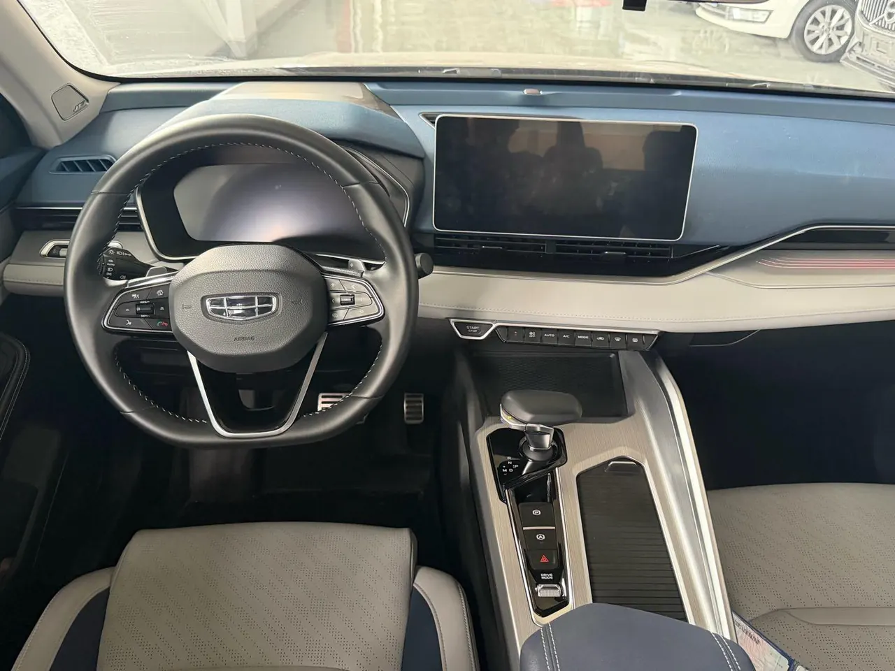 Geely 2021 xingrui 2.0T distinguished model (modified) automatic gear 5