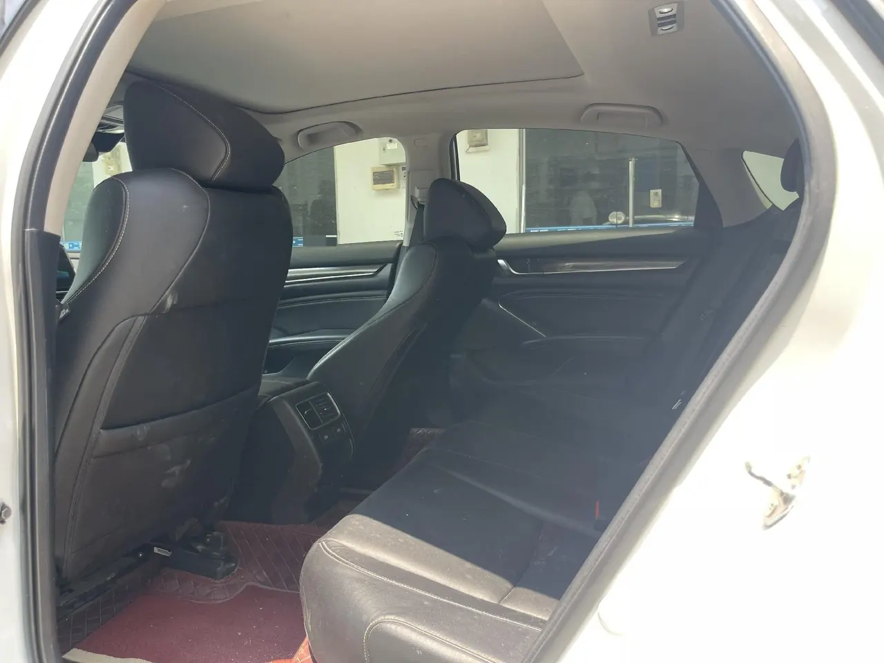 Honda 2022 10th Generation Accord 1.5T Stepless 260TURBO Magic Night Premium Edition Automatic Gear 5