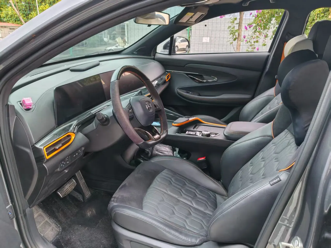 ChangAn 2021 UNI-T 1.5T Sports Flagship Automatic Gear 5