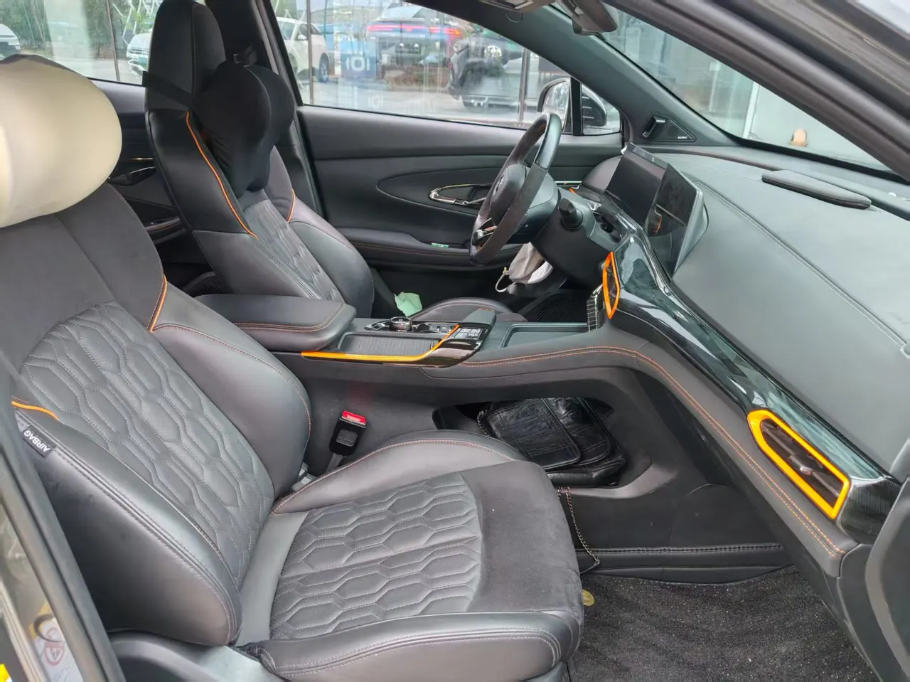 ChangAn 2021 UNI-T 1.5T Sports Flagship Automatic Gear 6