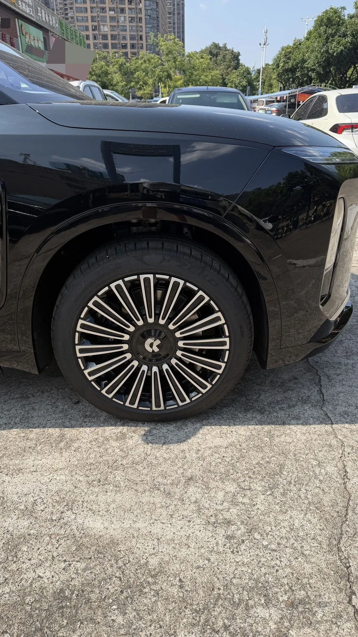 NIO 2026 ES8 6-seat executive deluxe automatic gear 4