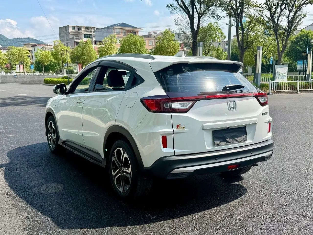 Honda 2021 XR-V 1.5 Stepless Deluxe Edition Automatic Gear 7