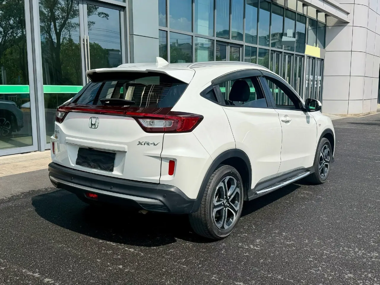 Honda 2021 XR-V 1.5 Stepless Deluxe Edition Automatic Gear 9