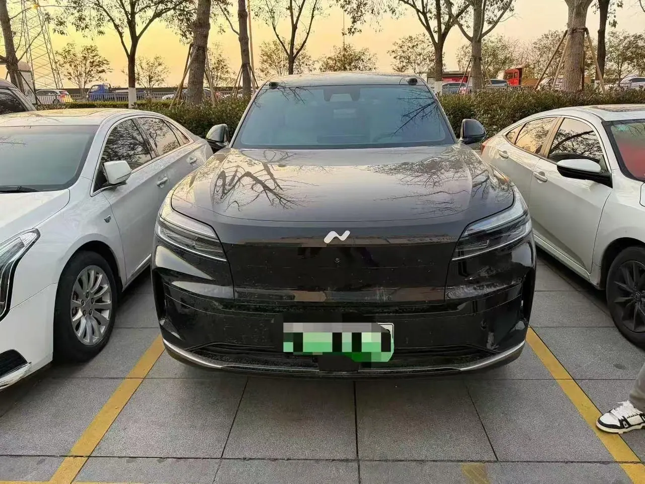 ONVO 2025 L90 Max six-seat automatic gear 2