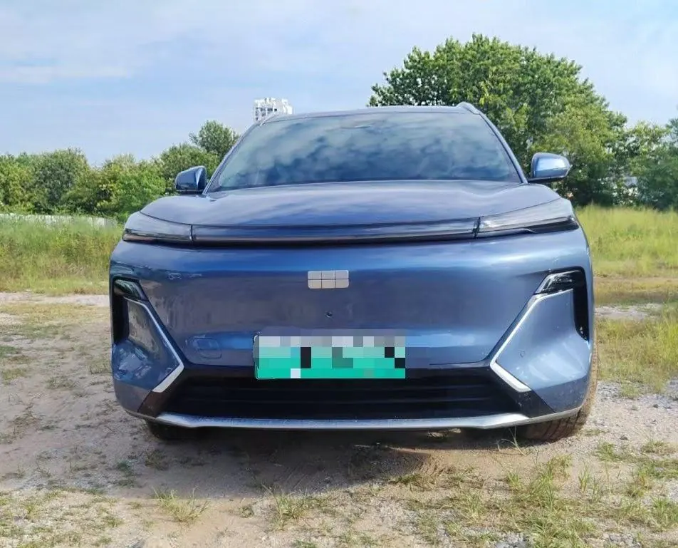 Geely Galaxy Galaxy Star Ship 7 EM-i 2025 Star Ship 7 EM-i 1.5 120km Pilot Edition Automatic Gear 2