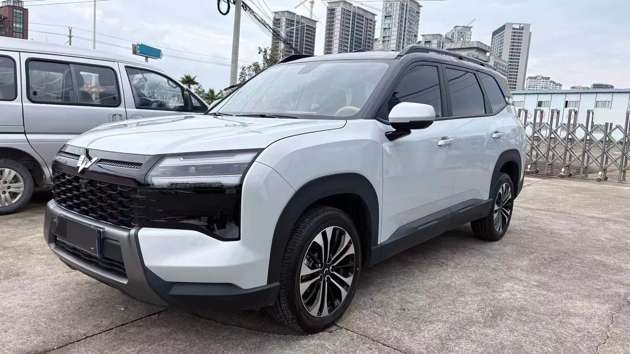 Open image lightbox: WuLing 2026 star 560 1.5T stepless elite automatic gear