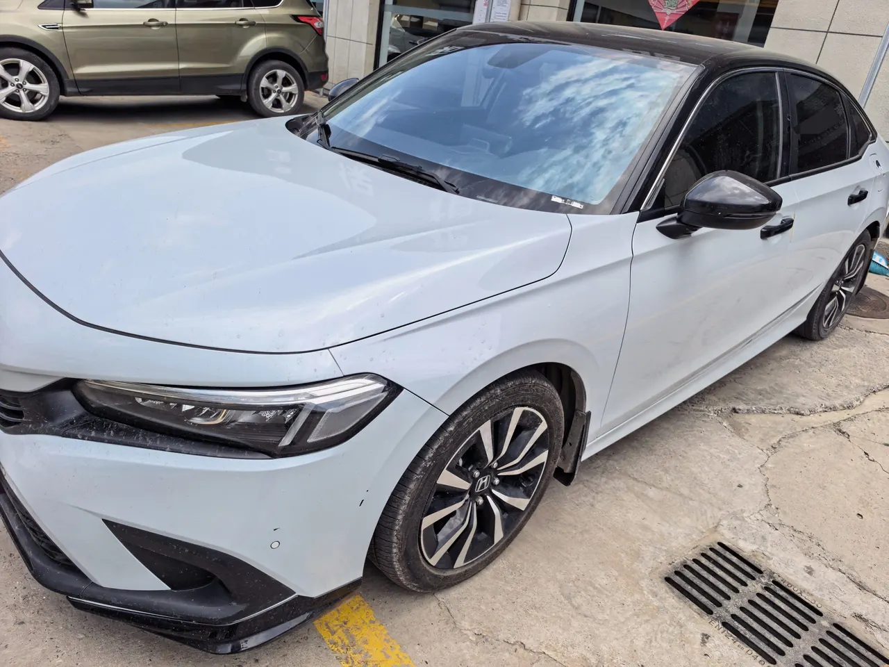 Honda 2023 Civic e:HEV 2.0 Stepless Pioneer Edition Automatic Gear 4