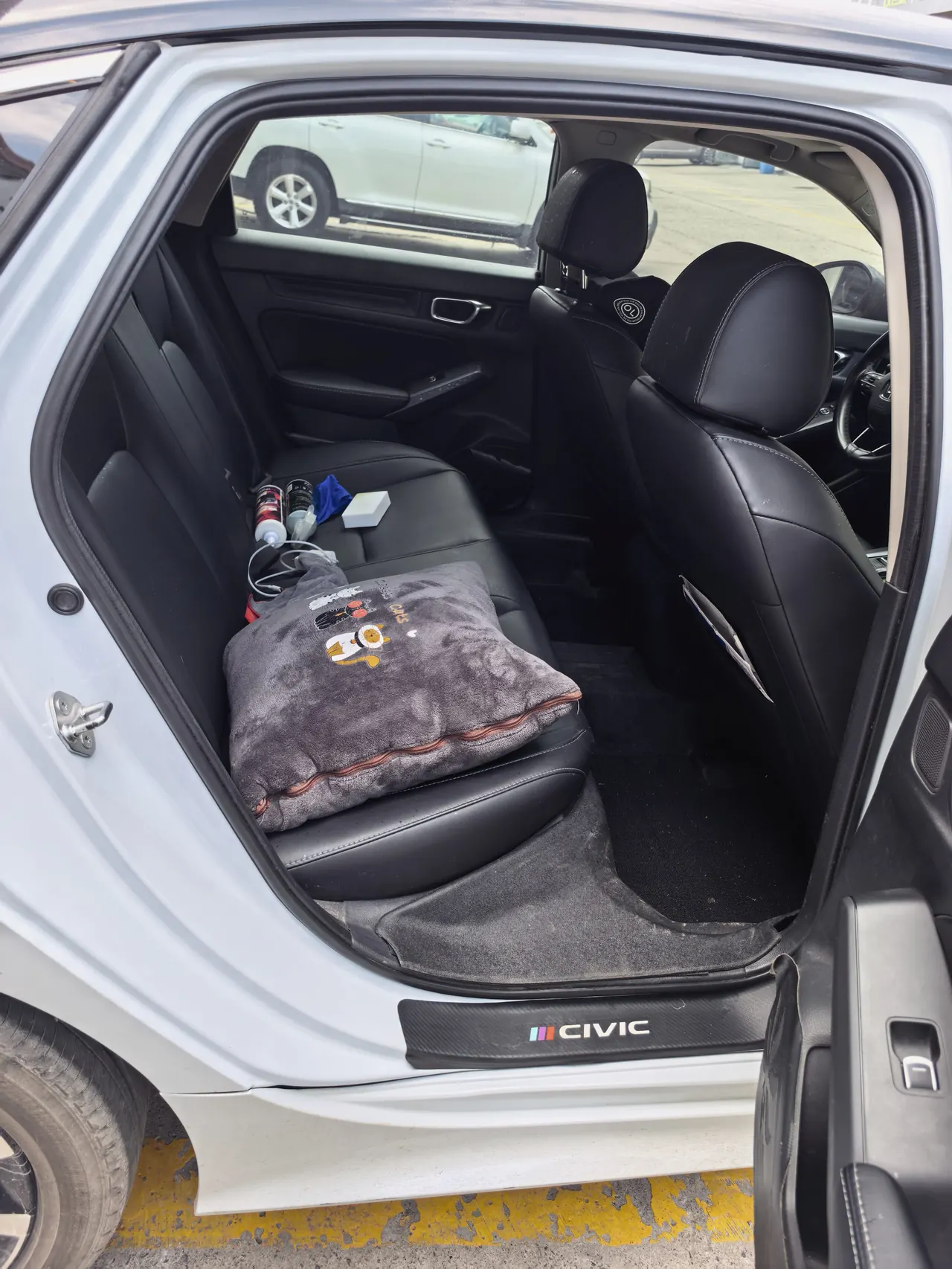 Honda 2023 Civic e:HEV 2.0 Stepless Pioneer Edition Automatic Gear 7