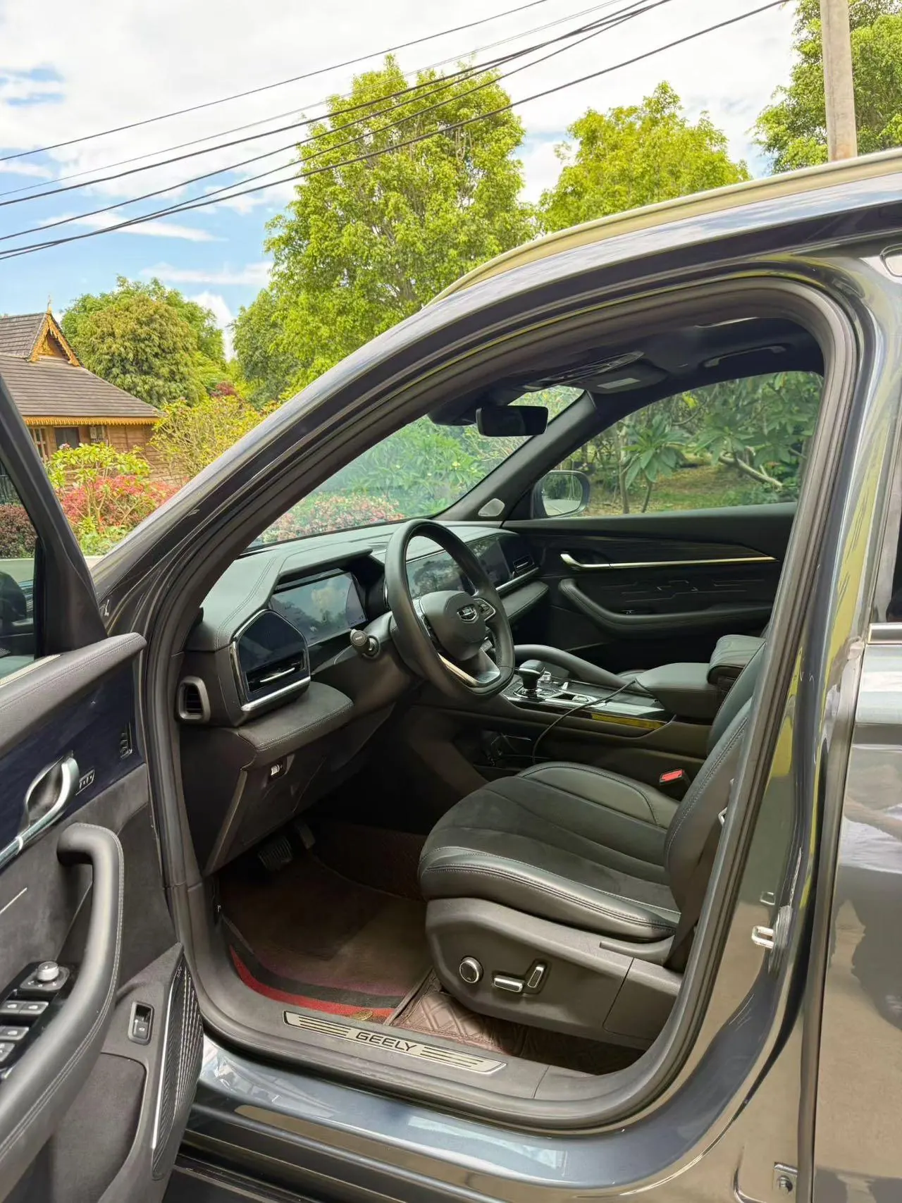 Geely 2024 XingyueL (Monjaro) 2.0TD High Power Two-Drive Enovate Edition Automatic Transmission 4