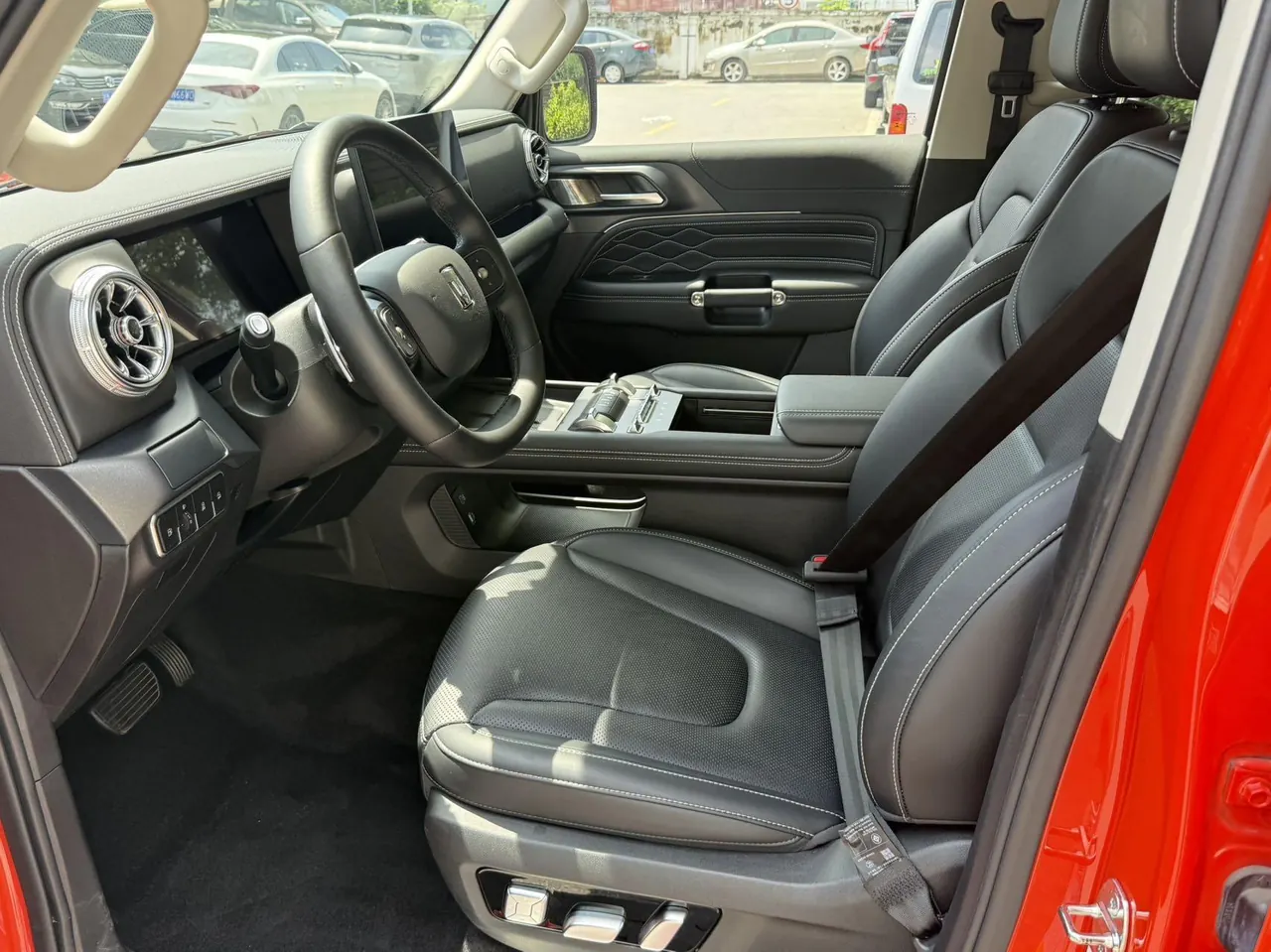 Tank 2025 model Tank 300 Hi4-T 2.0T Hi4-T automatic transmission 4