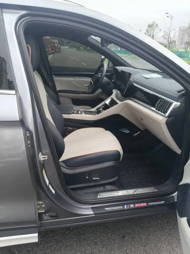 BYD Song PLUS New Energy 2022 Song PLUS DM-i 1.5 Stepless 110KM Flagship PLUS 5G Edition Automatic Gear 3