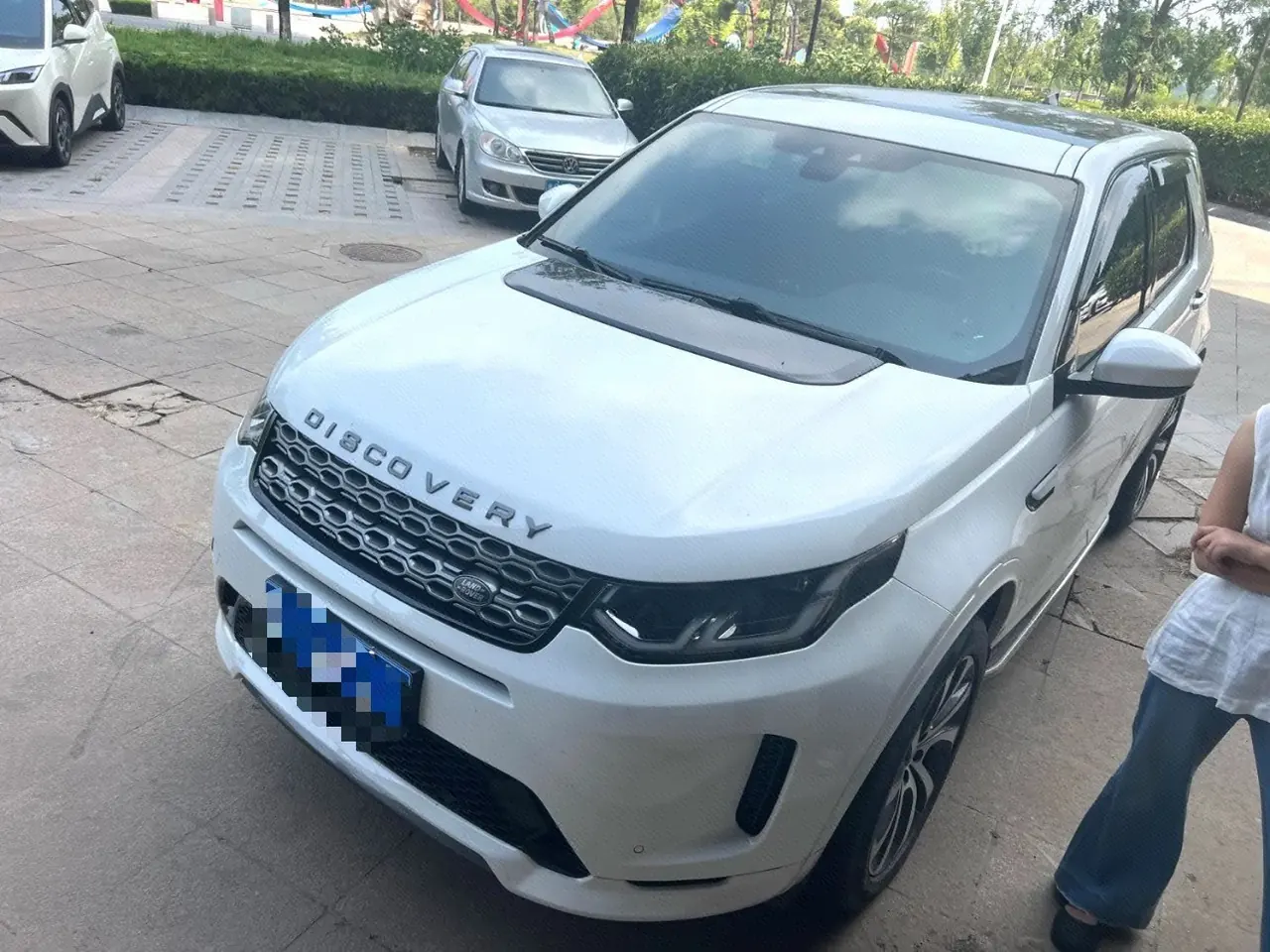 打开图片灯箱:Land Rover 2021 Discovery Sports Edition 48V 2.0T 249PS R-Dynamic S Performance Edition Automatic Gear