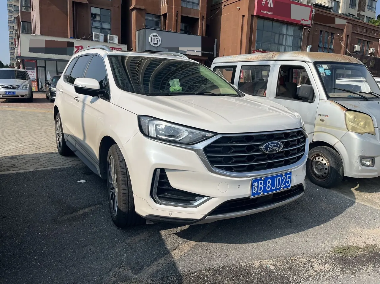 Ford 2021 Ruijie PLUS 2.0T EcoBoost 12250.00g Drive Hao Rui 7-seat Automatic Gear 3