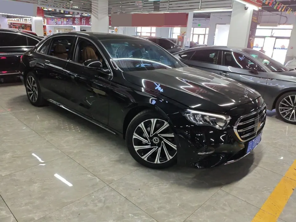 Mercedes Benz E Class 2024 E 300 L 48V 2.0T Luxury Automatic Gear 2