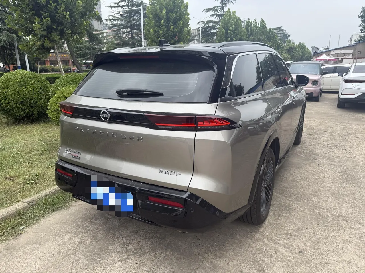 Nissan 2024 Land Exploration 2.0T 380VC-TURBO Four-wheel Drive Intelligent Driving Edition 6-seat Automatic Gear 5