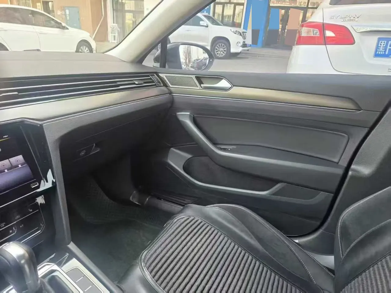 Volkswagen 2020 Magotan 2.0TSI 330TSI Leading Automatic 3