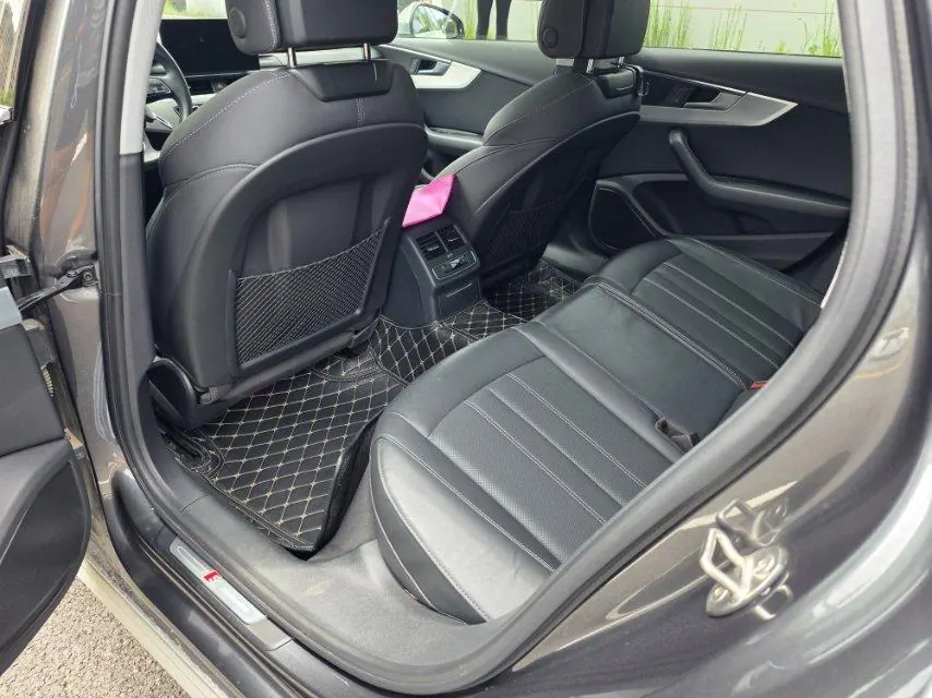 Audi 2020 A4L 2.0TFSI 40TFSI Quattro Deluxe Dynamic Automatic 5