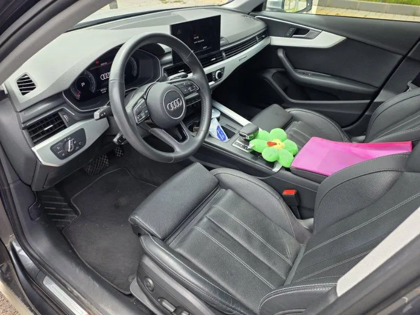 Audi 2020 A4L 2.0TFSI 40TFSI Quattro Deluxe Dynamic Automatic 6