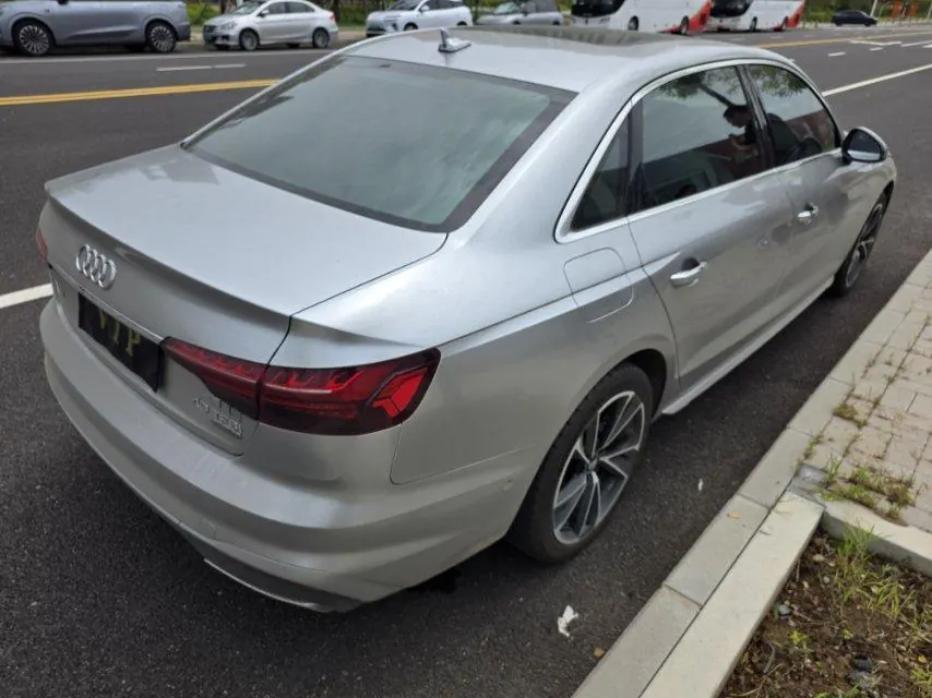 Audi 2020 A4L 2.0TFSI 40TFSI Quattro Deluxe Dynamic Automatic 8