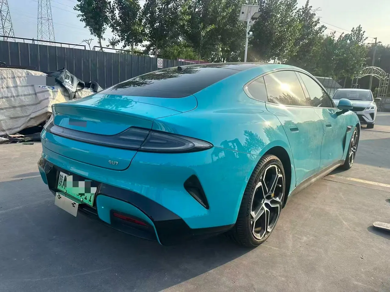 MI 2024 SU 7 700km Rear Drive Standard Founding Edition Automatic Gear 3
