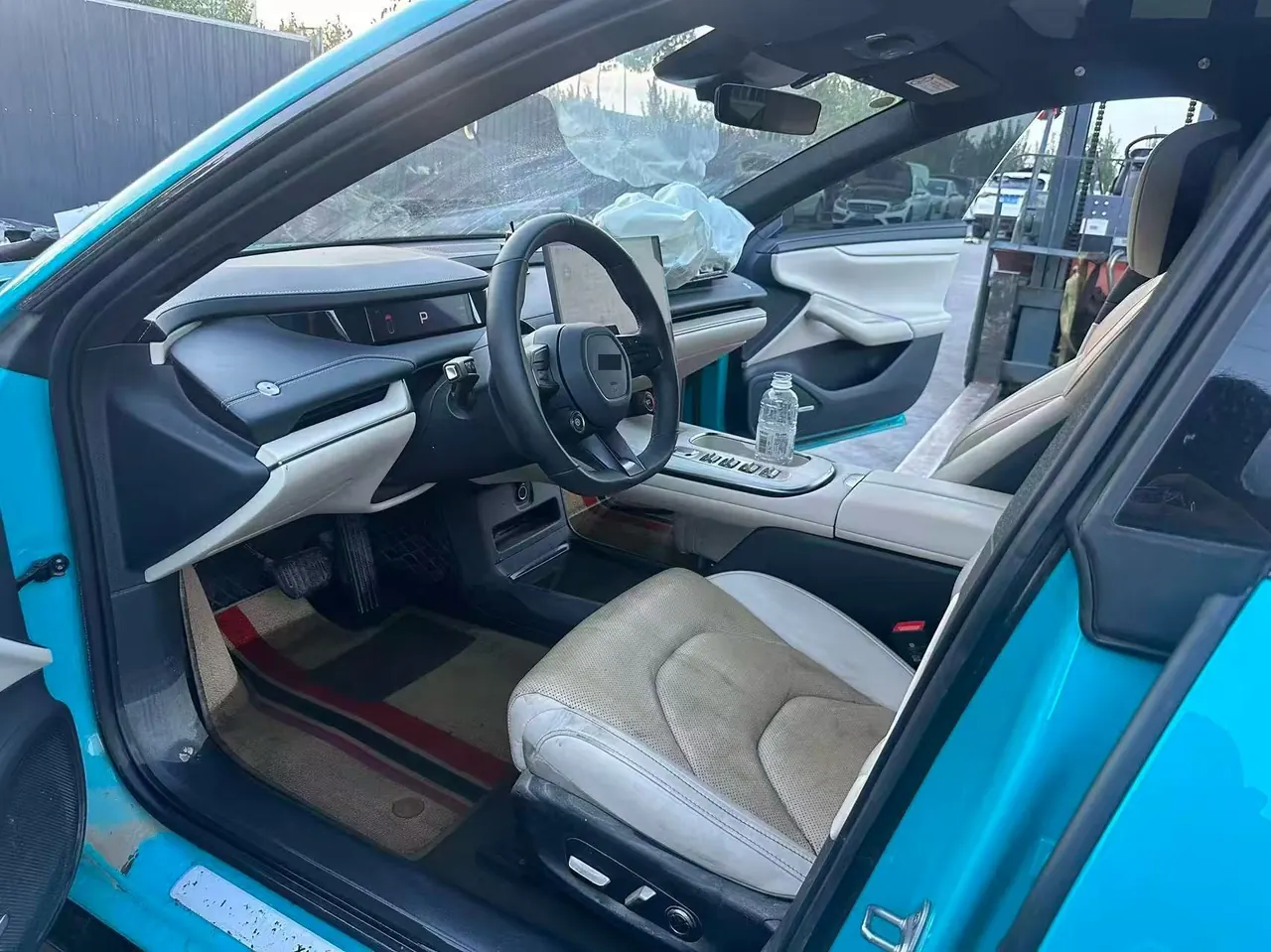 MI 2024 SU 7 700km Rear Drive Standard Founding Edition Automatic Gear 5