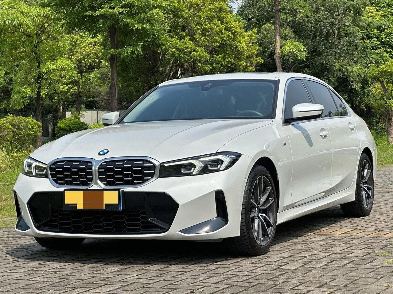 Open image lightbox: BMW 3 Series 2023 325Li 2.0T M Sports Suit Automatic Gear