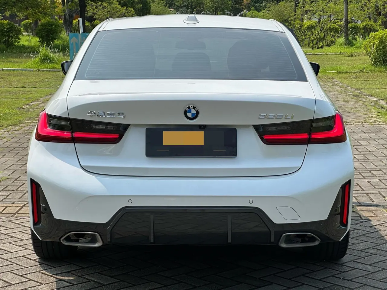 BMW 3 Series 2023 325Li 2.0T M Sports Suit Automatic Gear 12