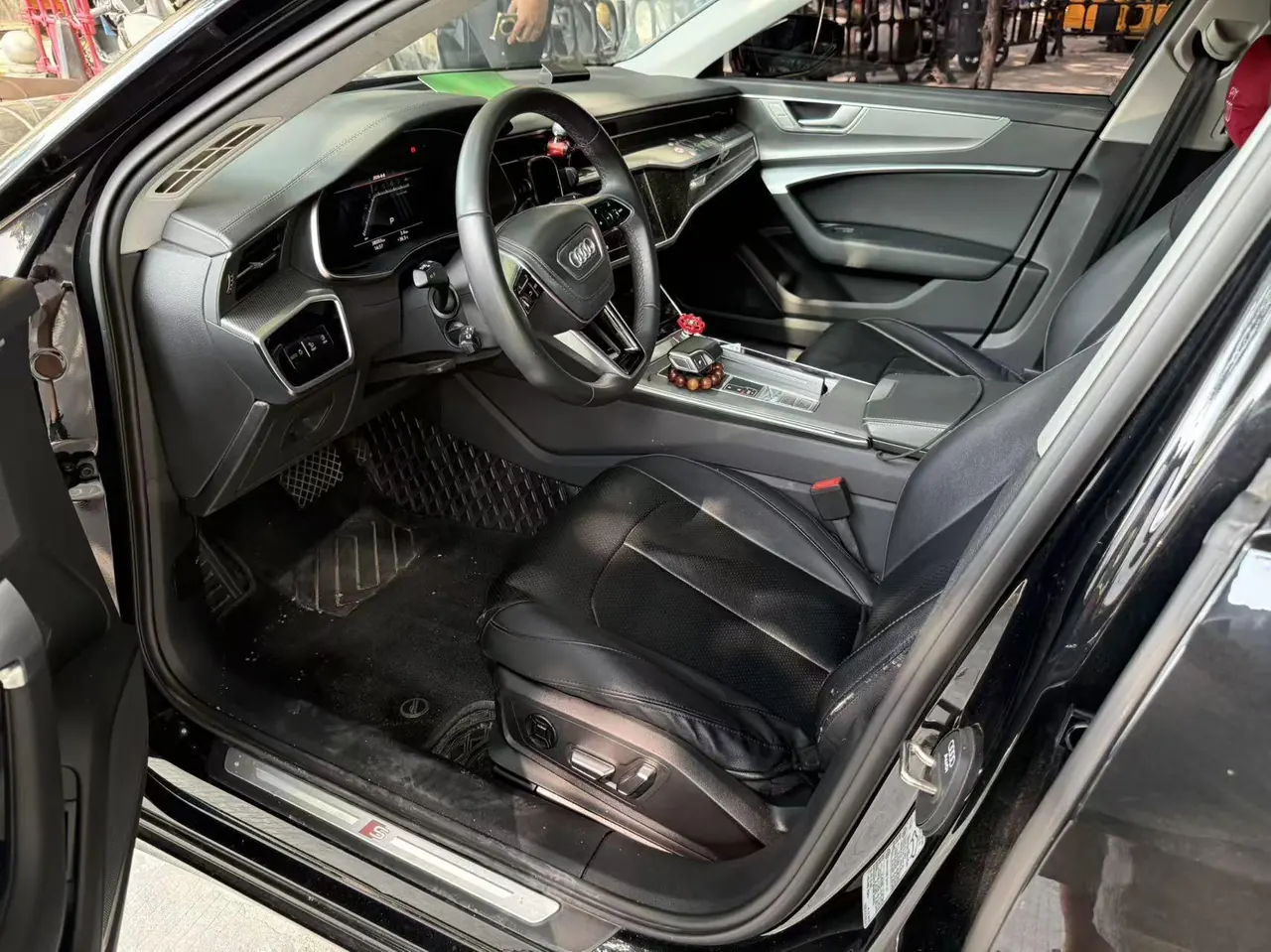 Audi 2024 A6L 2.0TFSI 45TFSI Selected Dynamic Automatic 3